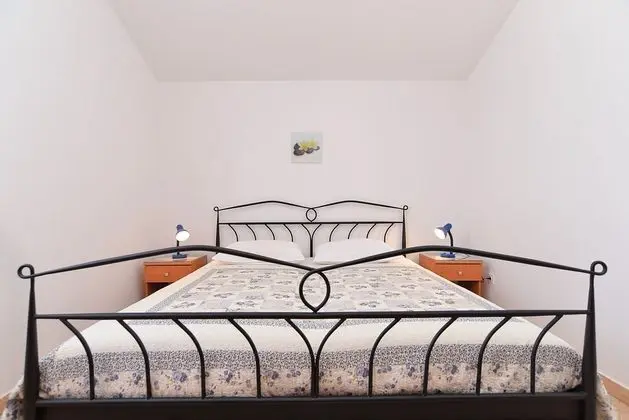 Apart Daire, 2 Yatak Odası (1249/11901)