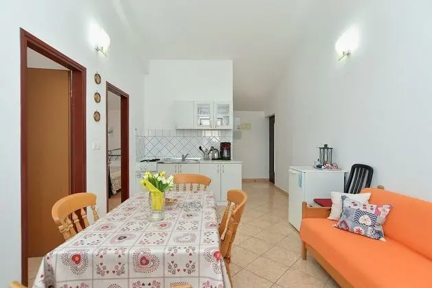 Apart Daire, 2 Yatak Odası (1249/11901)