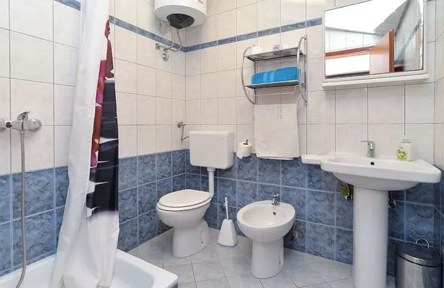 Apart Daire, 2 Yatak Odası (1249/11901)