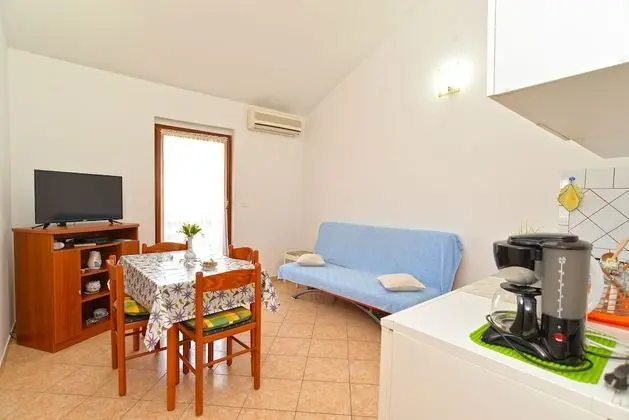 Apart Daire, 2 Yatak Odası (1249/11902)