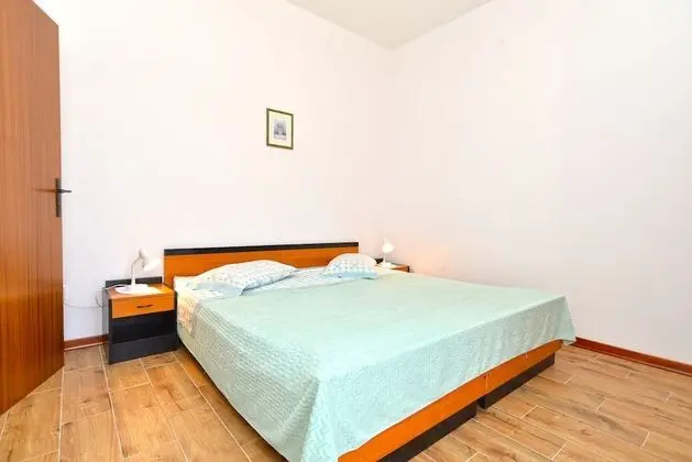 Apart Daire, 3 Yatak Odası (1249/11900)