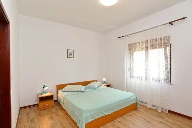 Apart Daire, 3 Yatak Odası (1249/11900)