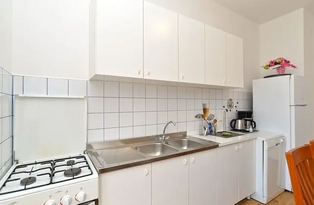 Apart Daire, 3 Yatak Odası (1249/11900)