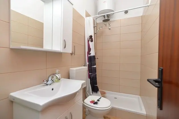 Apart Daire, 3 Yatak Odası (1249/11900)