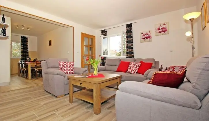 Apart Daire (Four Bedroom Apartment)