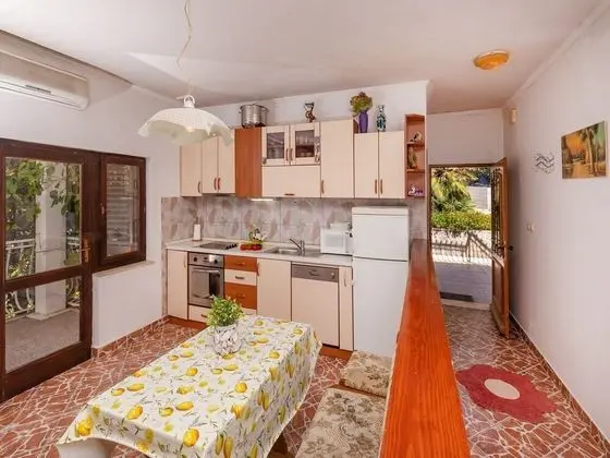 Apart Daire (Two Bedroom Apartment with Swimming P)