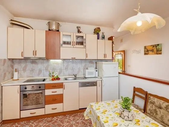 Apart Daire (Two Bedroom Apartment with Swimming P)