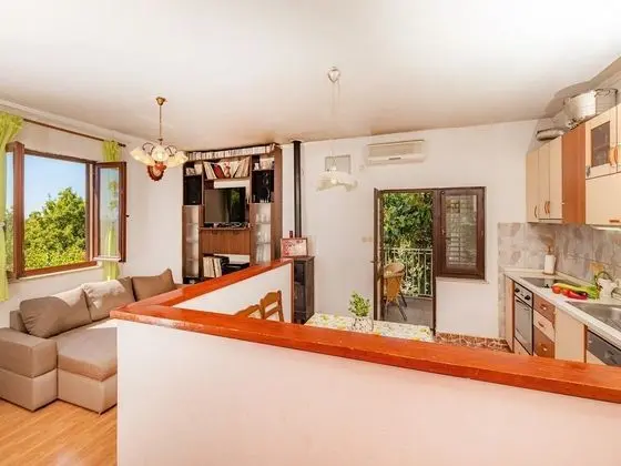 Apart Daire (Two Bedroom Apartment with Swimming P)