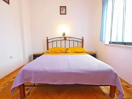 Apart Daire, 2 Yatak Odası (442/1012)