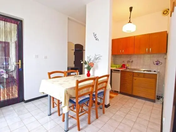 Apart Daire, 2 Yatak Odası (442/1012)