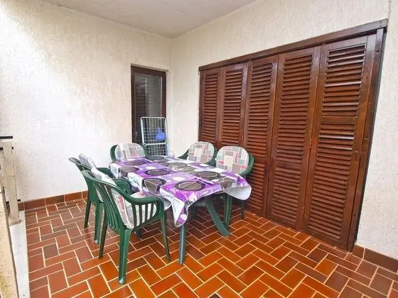 Apart Daire, 2 Yatak Odası (442/1012)