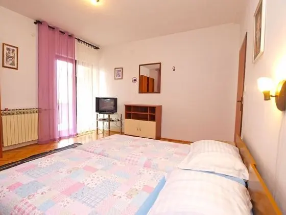 Apart Daire, 2 Yatak Odası (442/1012)