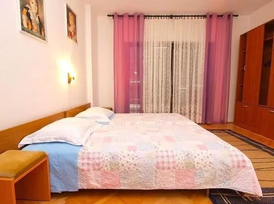 Apart Daire, 2 Yatak Odası (442/1012)