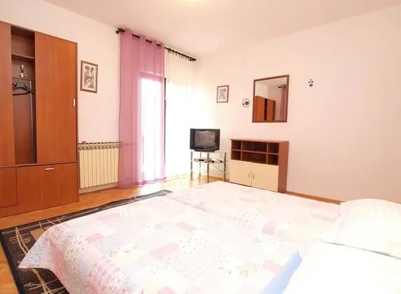 Apart Daire, 2 Yatak Odası (442/1012)