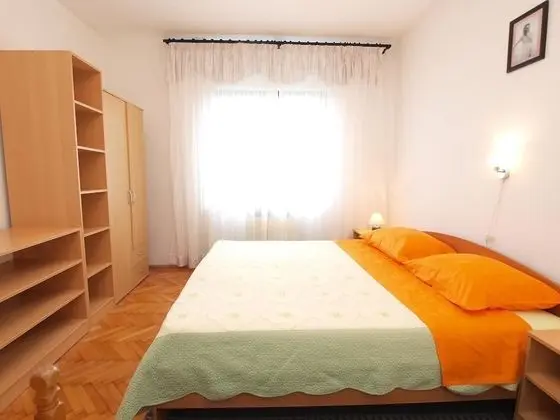 Apart Daire, 2 Yatak Odası (442/1013)