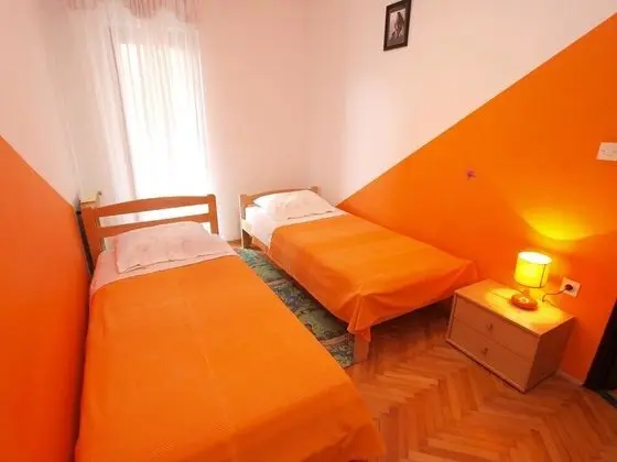 Apart Daire, 2 Yatak Odası (442/1013)