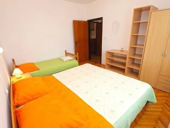 Apart Daire, 2 Yatak Odası (442/1013)