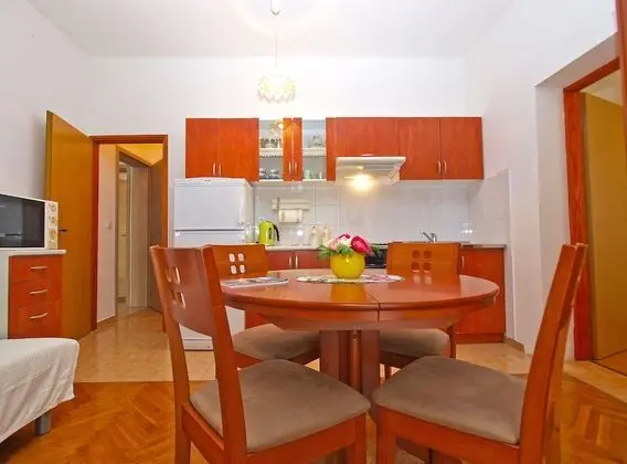 Apart Daire, 1 Yatak Odası (1293/12300)