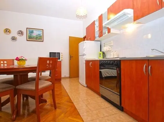 Apart Daire, 1 Yatak Odası (1293/12300)