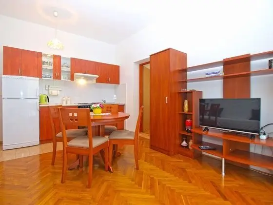 Apart Daire, 1 Yatak Odası (1293/12300)