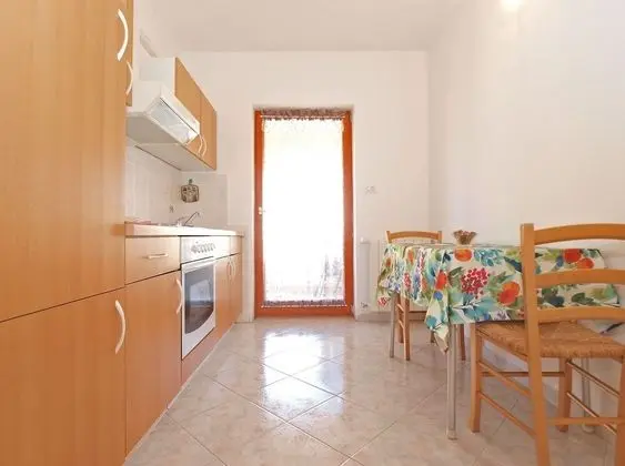 Apart Daire, 1 Yatak Odası (1293/12302)