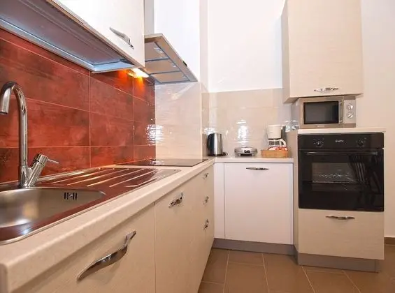Apart Daire, 2 Yatak Odası (1293/12301)
