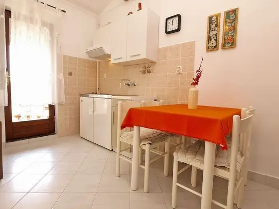 Apart Daire, 1 Yatak Odası (734/1717)