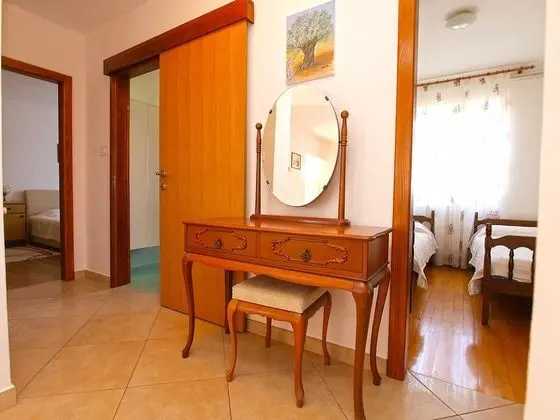 Apart Daire, 3 Yatak Odası (734/1720)