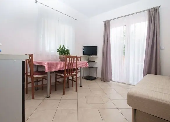 Apart Daire, 1 Yatak Odası (1282/12252)