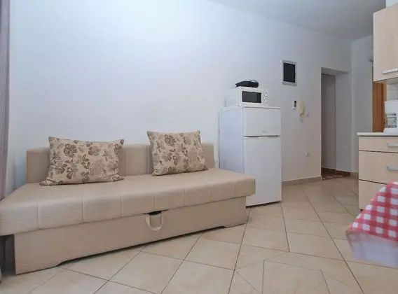 Apart Daire, 1 Yatak Odası (1282/12252)