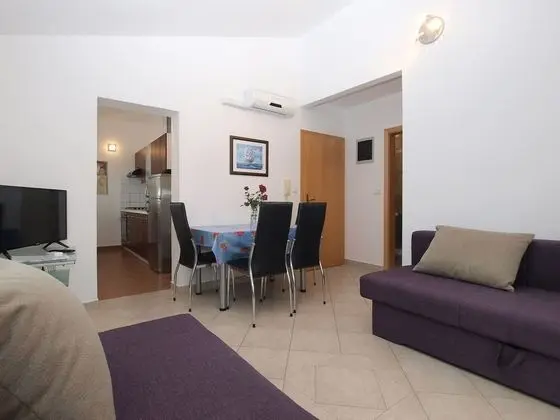 Apart Daire, 1 Yatak Odası (1282/12253)