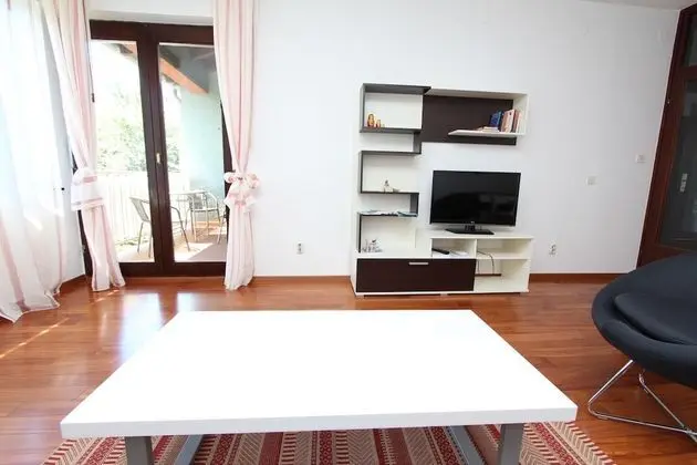 Apart Daire, 2 Yatak Odası, Balkon