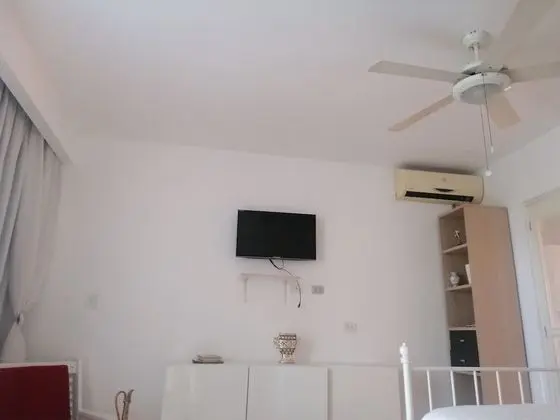 Oda, 1 Yatak Odası, Sigara İçilebilir, Mikrodalga