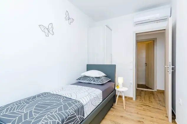 Apart Daire (Apartment Moon River - Two-Bedroom Ap)