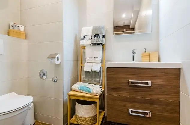 Apart Daire (Apartment Moon River - Two-Bedroom Ap)