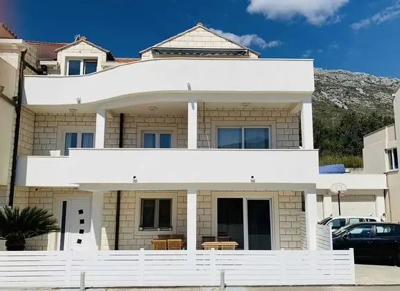 Apart Daire (Apartment Moon River - Two-Bedroom Ap)