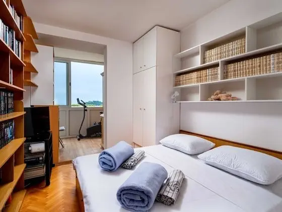 Apart Daire (One Bedroom Apartment with Balcony)