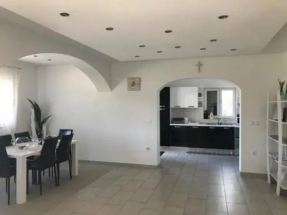 Apart Daire (Three-Bedroom Villa with Pool)