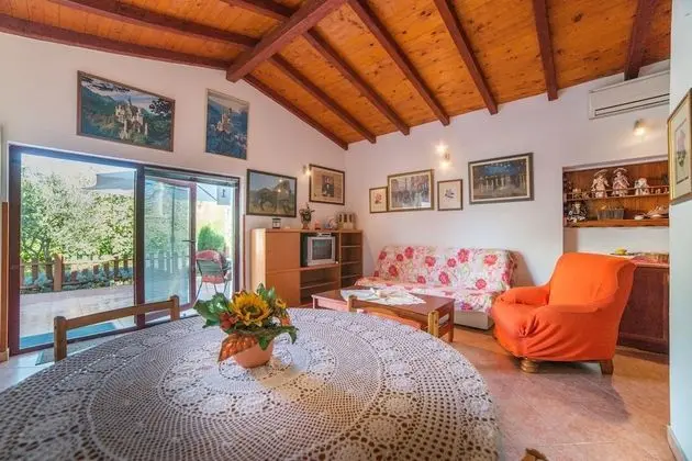 Apart Daire, 1 Çift Kişilik Yatak ve Çekyat