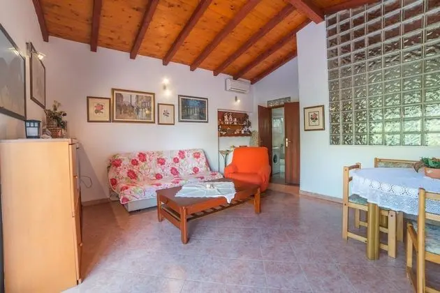 Apart Daire, 1 Çift Kişilik Yatak ve Çekyat