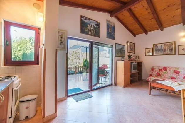 Apart Daire, 1 Çift Kişilik Yatak ve Çekyat