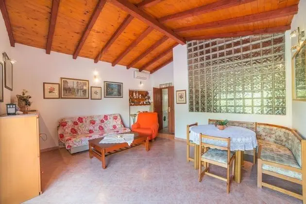 Apart Daire, 1 Çift Kişilik Yatak ve Çekyat