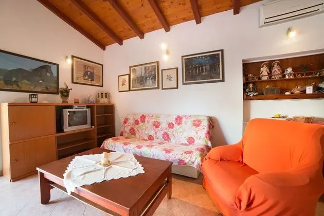 Apart Daire, 1 Çift Kişilik Yatak ve Çekyat