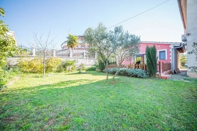 Apart Daire, 1 Çift Kişilik Yatak ve Çekyat