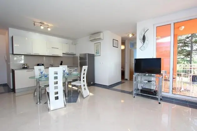 Apart Daire, 2 Yatak Odası, Sigara İçilmez, Balkon
