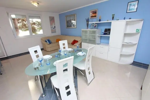 Apart Daire, 2 Yatak Odası, Sigara İçilmez, Balkon