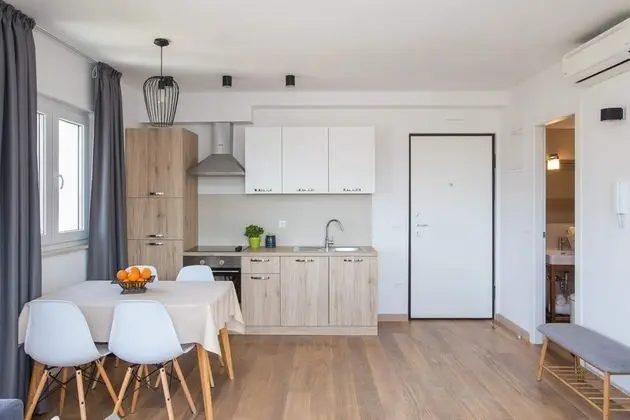 Apart Daire (One Bedroom Apartment with Balcony)