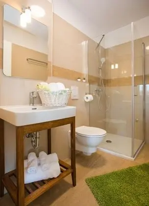 Apart Daire (One Bedroom Apartment with Balcony)