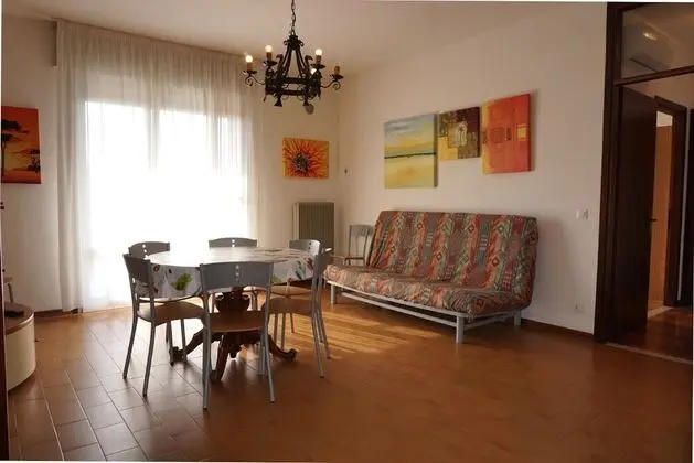 Apart Daire, 2 Yatak Odası, Balkon