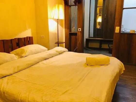 Deluxe Stüdyo Süit